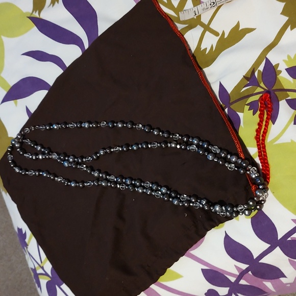 Mother of Pearl Necklace - Picture 1 of 4